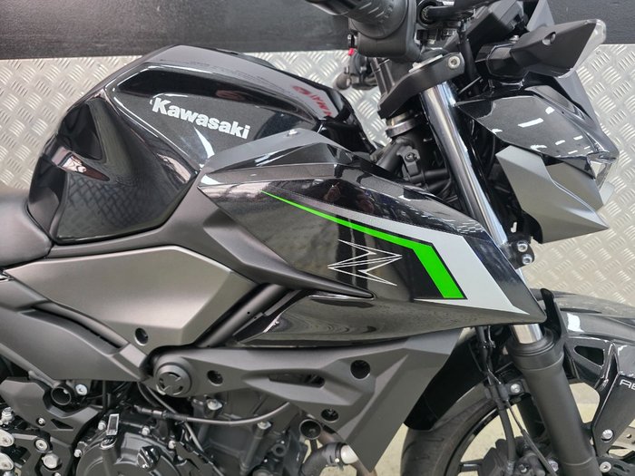 2024 Kawasaki Z500 BLACK