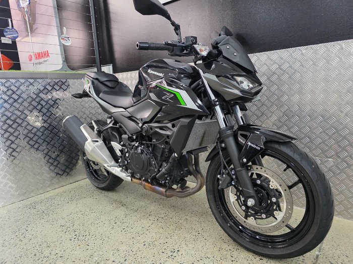 2024 Kawasaki Z500 BLACK