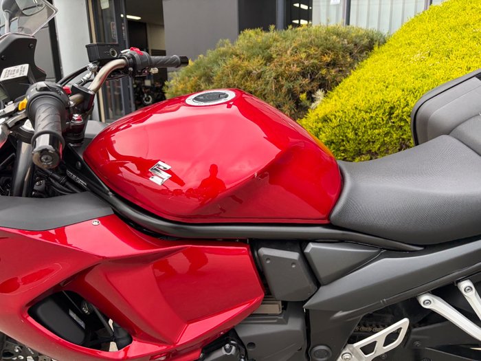2015 Suzuki GSX1250FA Red