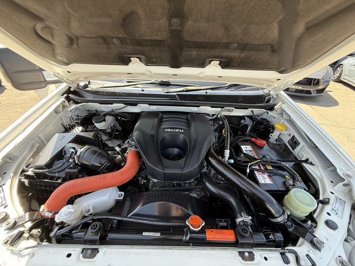 2016 Isuzu MU-X