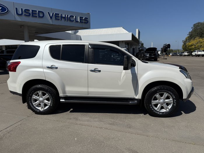 2016 Isuzu MU-X