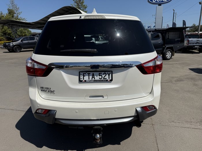 2016 Isuzu MU-X