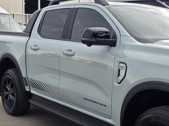2025 Ford Ranger PHEV Stormtrak