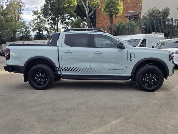 2025 Ford Ranger PHEV Stormtrak