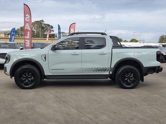 2025 Ford Ranger PHEV Stormtrak