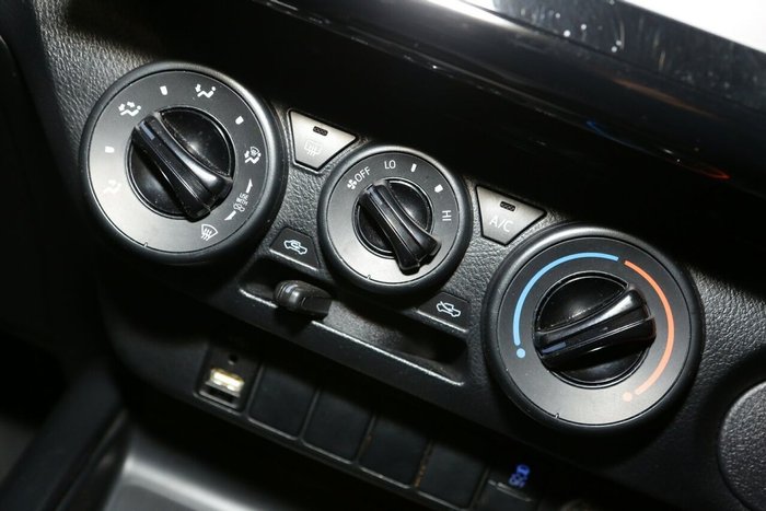 2023 Toyota Hilux Workmate