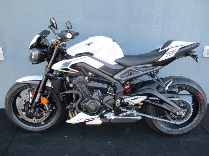 2023 Triumph STREET TRIPLE R White