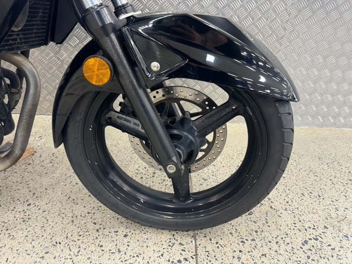 2012 Suzuki INAZUMA 250 (GW250) BLACK