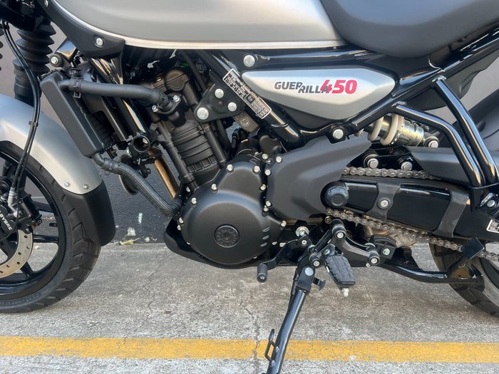 2025 Royal Enfield 2025 Royal Enfield 450CC GUERRILLA - Dash SILVER