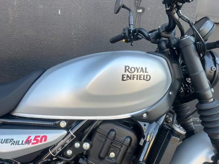 2025 Royal Enfield 2025 Royal Enfield 450CC GUERRILLA - Dash SILVER