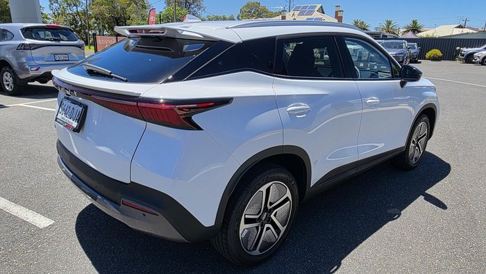 2025 Chery E5 Ultimate MY25.5 Lunar White