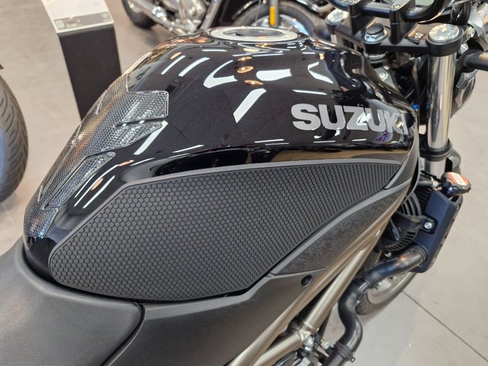 2024 Suzuki SV650 GREY