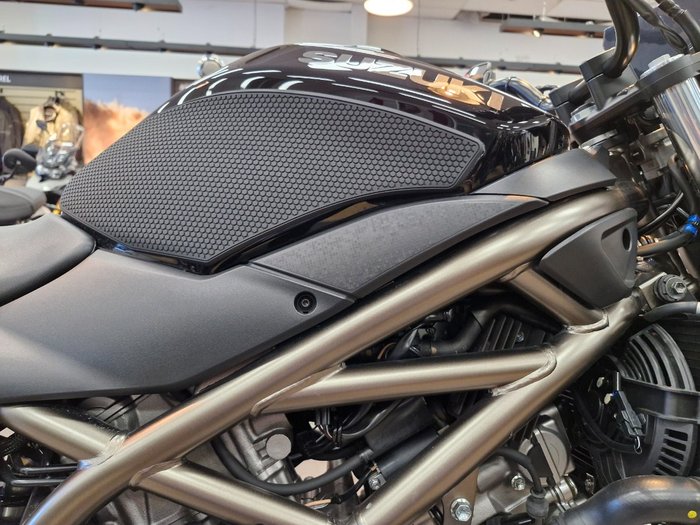 2024 Suzuki SV650 GREY