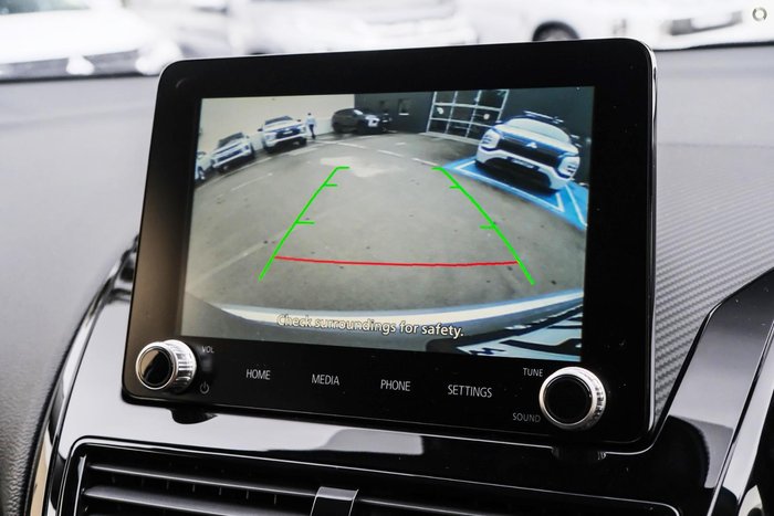 2024 Mitsubishi Eclipse Cross PHEV ES