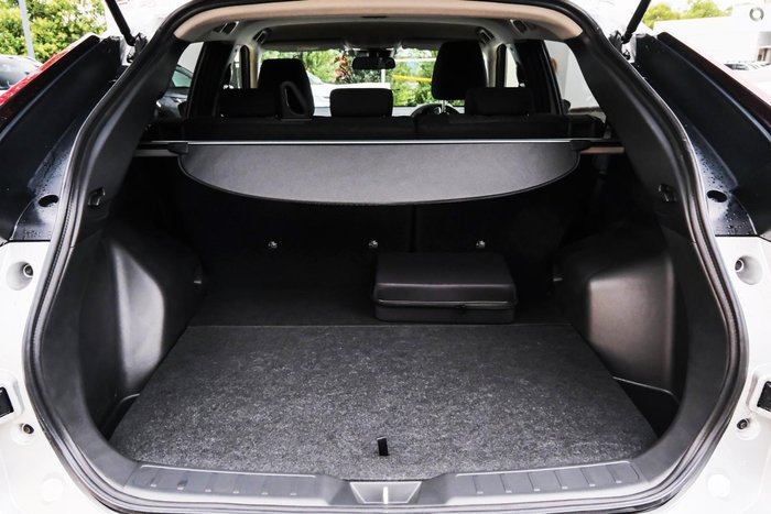 2024 Mitsubishi Eclipse Cross PHEV ES