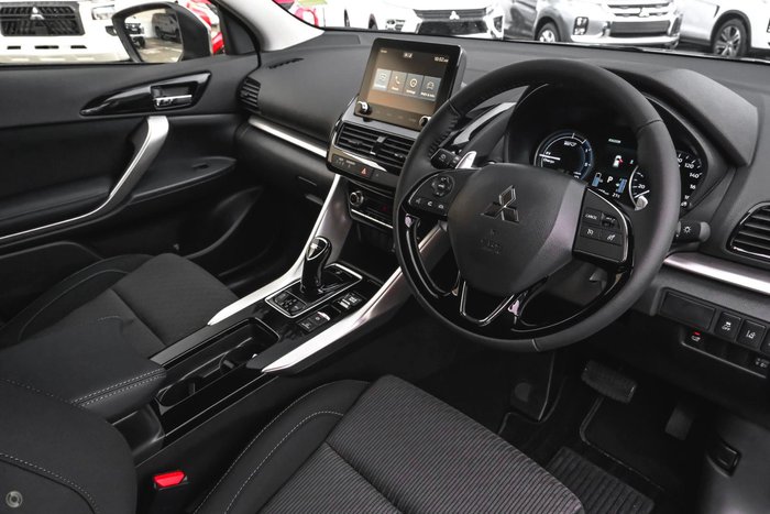 2024 Mitsubishi Eclipse Cross PHEV ES