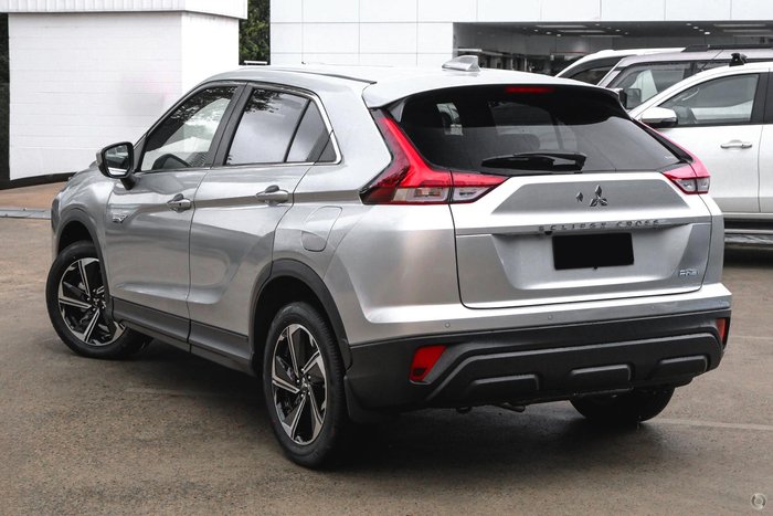2024 Mitsubishi Eclipse Cross PHEV ES