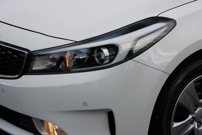 2017 Kia Cerato S YD MY18 Clear White