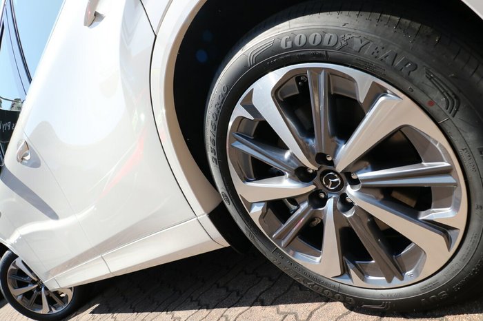 2025 Mazda CX-80 P50e Azami