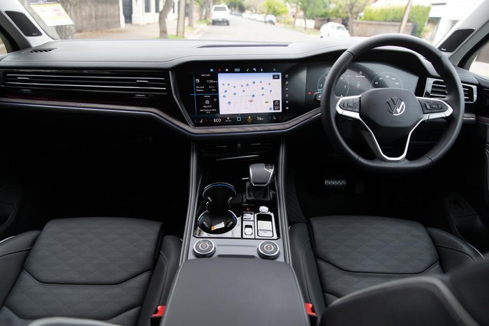 2025 Volkswagen Touareg 210TDI Elegance