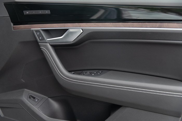 2025 Volkswagen Touareg 210TDI Elegance