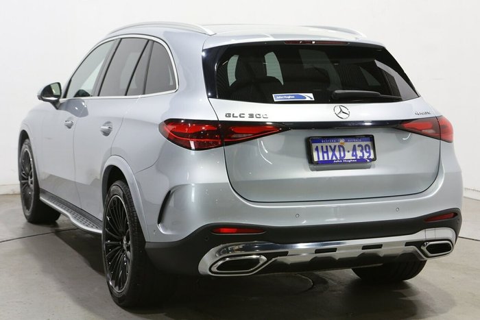 2023 Mercedes-Benz GLC-Class GLC300