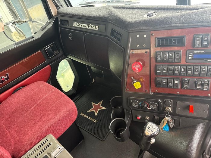 2021 Western Star 4864Fs2 Day Cab Prime Mover White