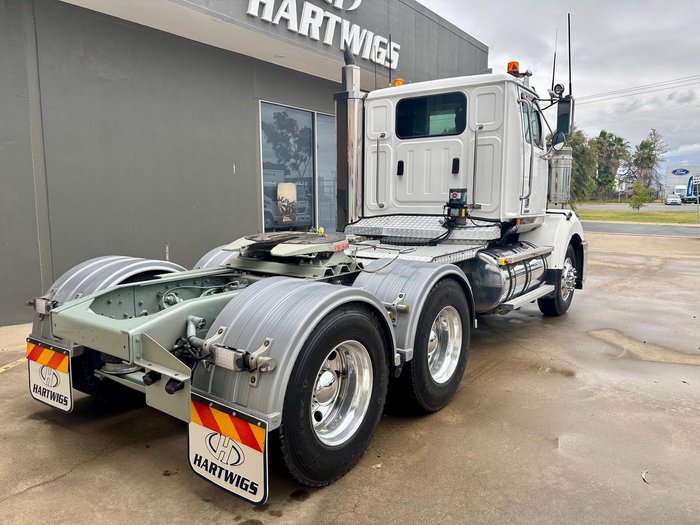 2021 Western Star 4864Fs2 Day Cab Prime Mover White