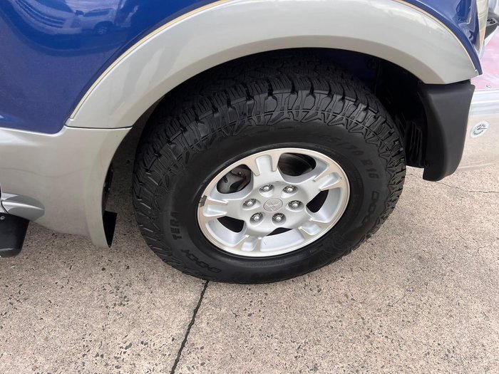 2001 Mitsubishi Pajero Exceed NM 4X4 Deep Blue