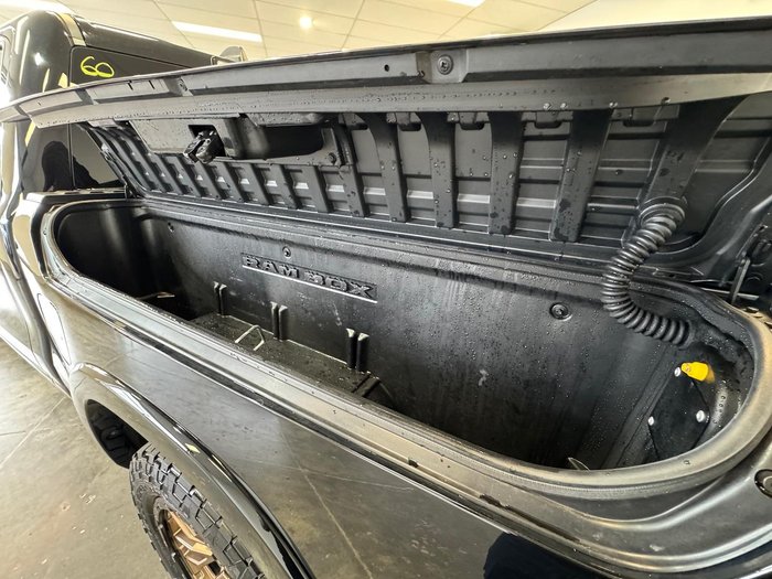 2022 RAM 1500 Laramie RamBox