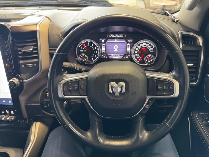 2022 RAM 1500 Laramie RamBox