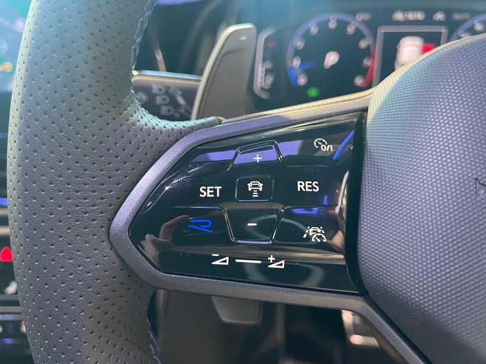 2025 Volkswagen T-Roc R