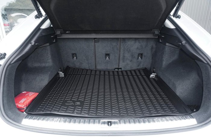 2021 Audi Q3 35 TFSI S line