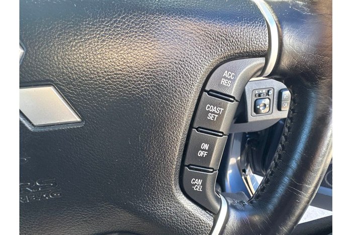 2010 Mitsubishi Pajero GLS