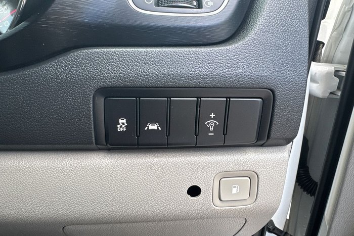 2020 Kia Carnival S