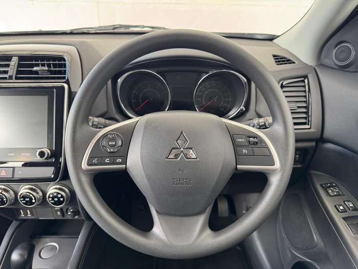 2024 Mitsubishi ASX ES