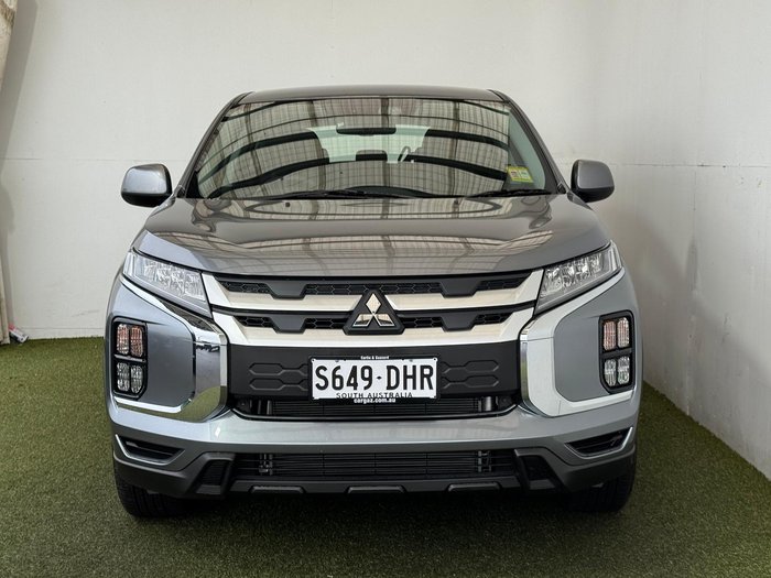 2024 Mitsubishi ASX ES