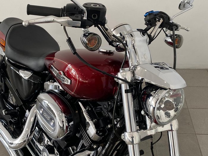 2016 Harley-Davidson 1200 Custom (XL1200C) Sportster Red