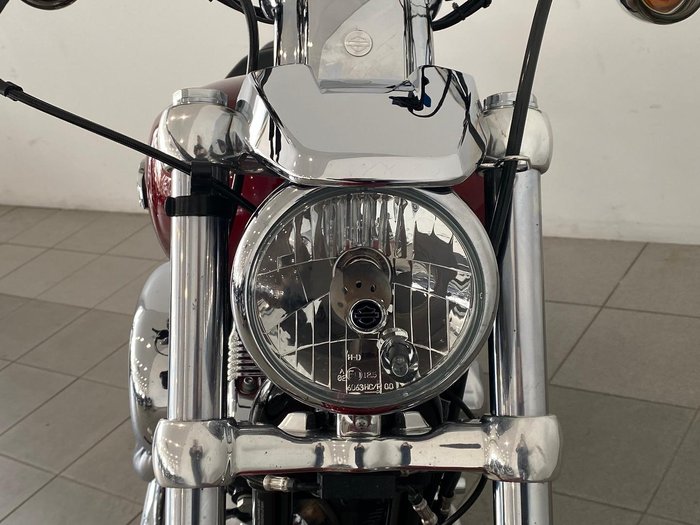 2016 Harley-Davidson 1200 Custom (XL1200C) Sportster Red