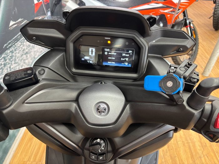 2025 Yamaha XMAX 300 (CZD300A) BLUE