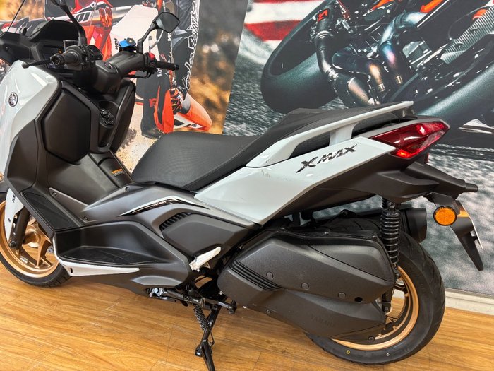 2025 Yamaha XMAX 300 (CZD300A) BLUE