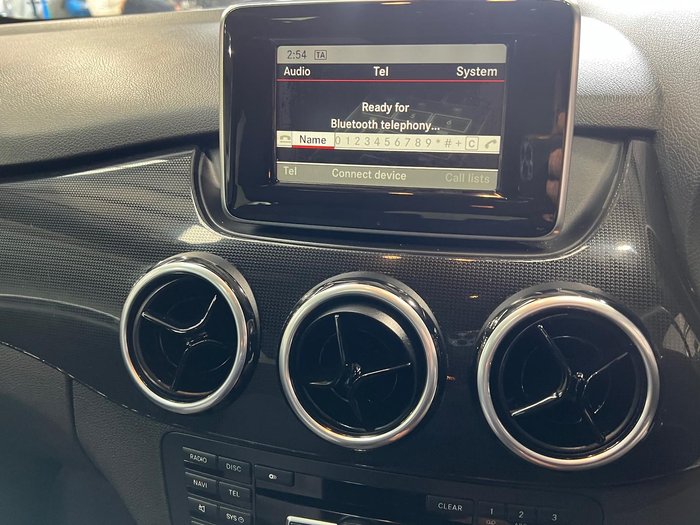 2012 Mercedes-Benz B-Class B180 BlueEFFICIENCY W246 Cirrus White