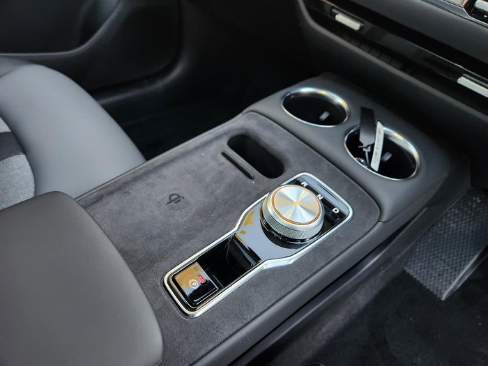 2025 MG MGS5 EV Essence 62