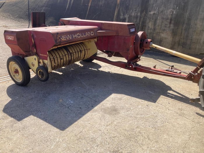 1970 New Holland 275 