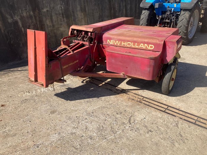 1970 New Holland 275 