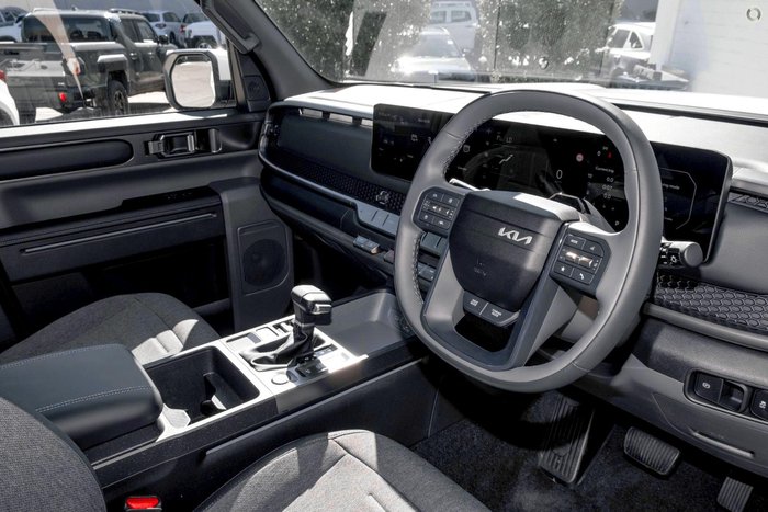2025 Kia Tasman S