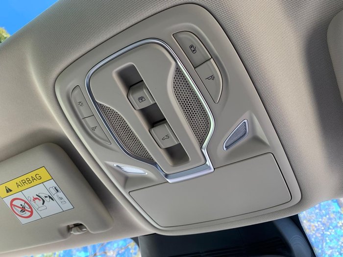 2025 MG MGS5 EV Essence 62