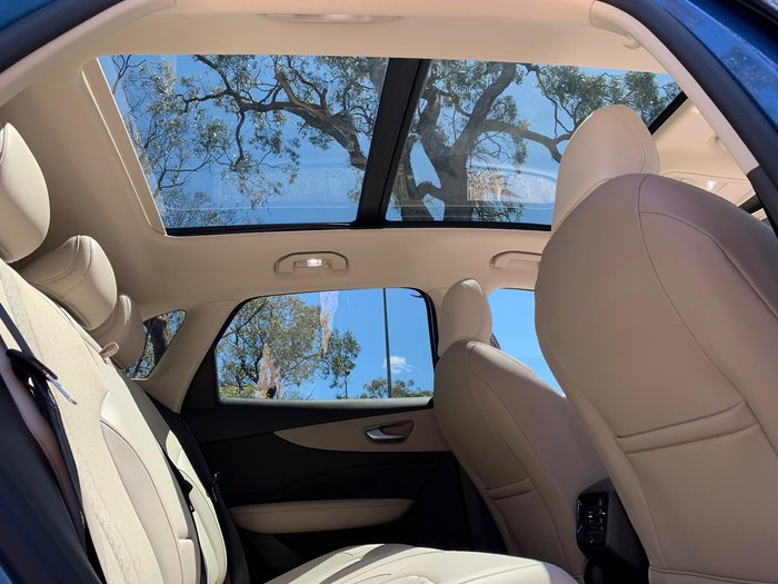 2025 MG MGS5 EV Essence 62