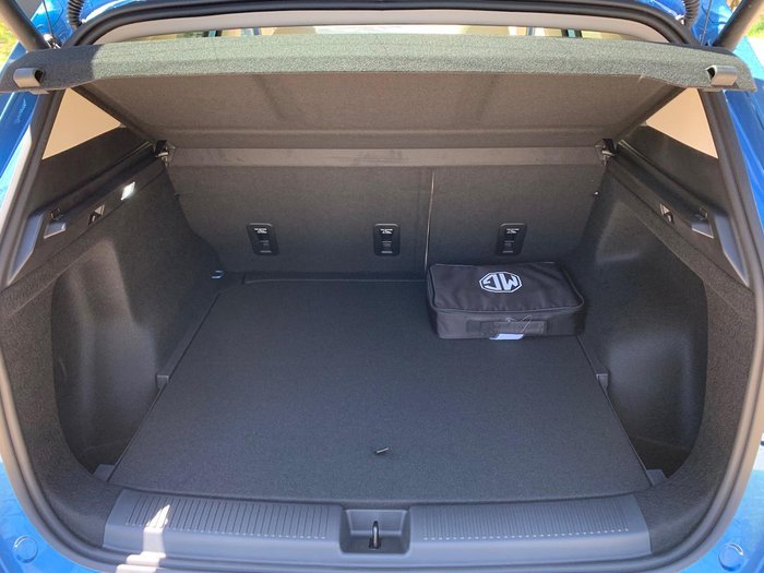 2025 MG MGS5 EV Essence 62