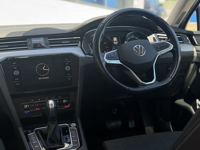 2022 Volkswagen Passat 140TSI Business